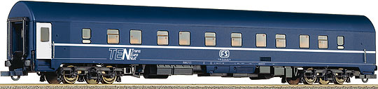 Sleeping car type U-Hansa<br /><a href='images/pictures/Roco/45614.jpg' target='_blank'>Full size image</a>